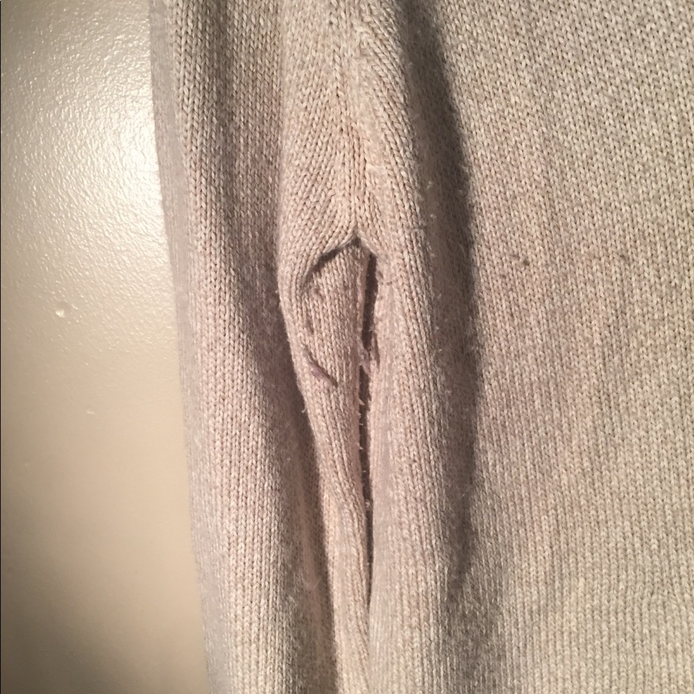 Limited button up sweater - Picture 2 of 4